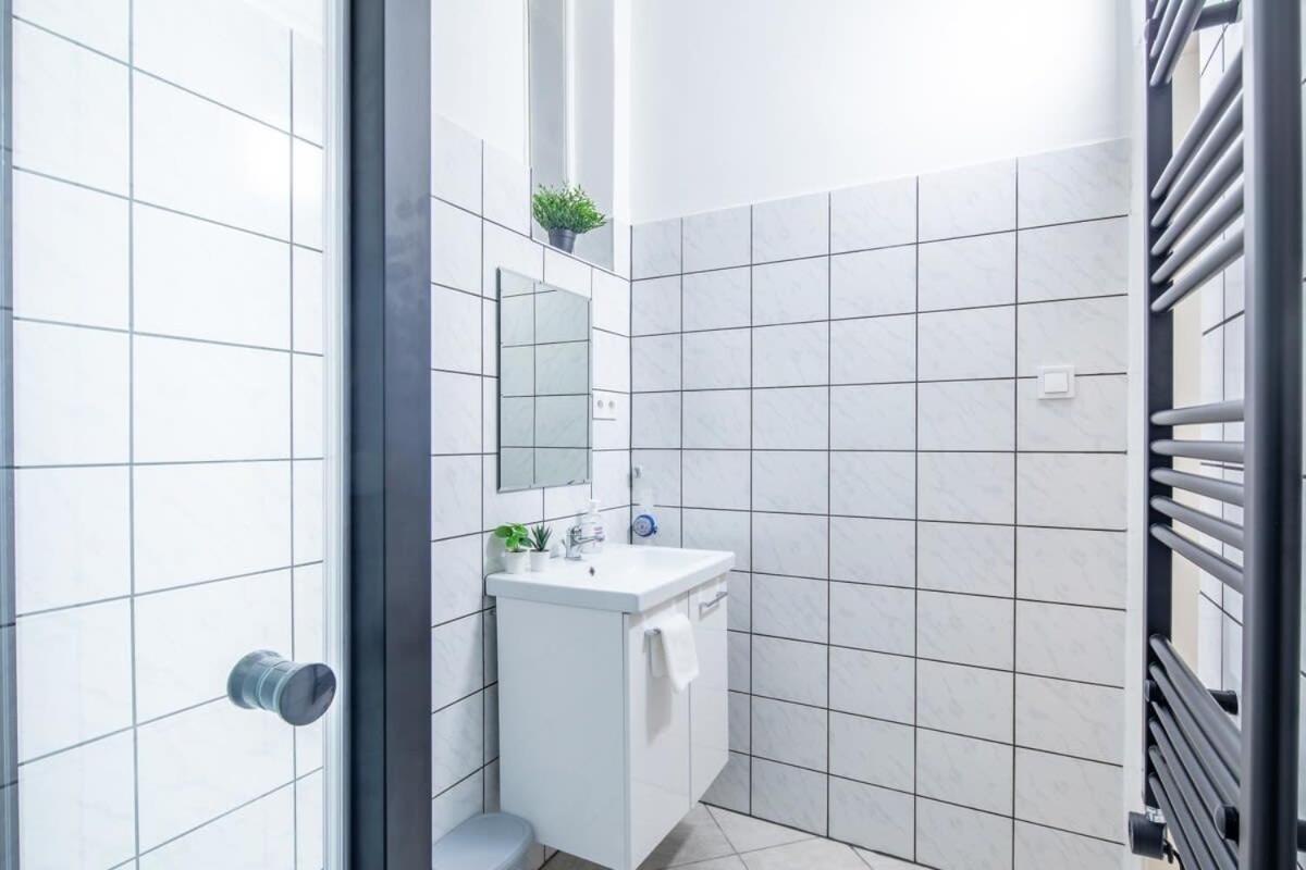 Very Central Convenient Flat Budapest Esterno foto